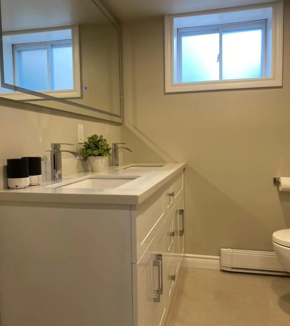Nice Bedrooms In North York, Ontario Toronto Canada